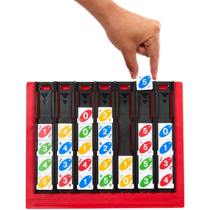 Mattel Games UNO Quatro HPF82